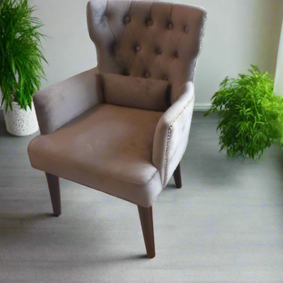 Chesterfield Lounge Chair Cum Dining Chair